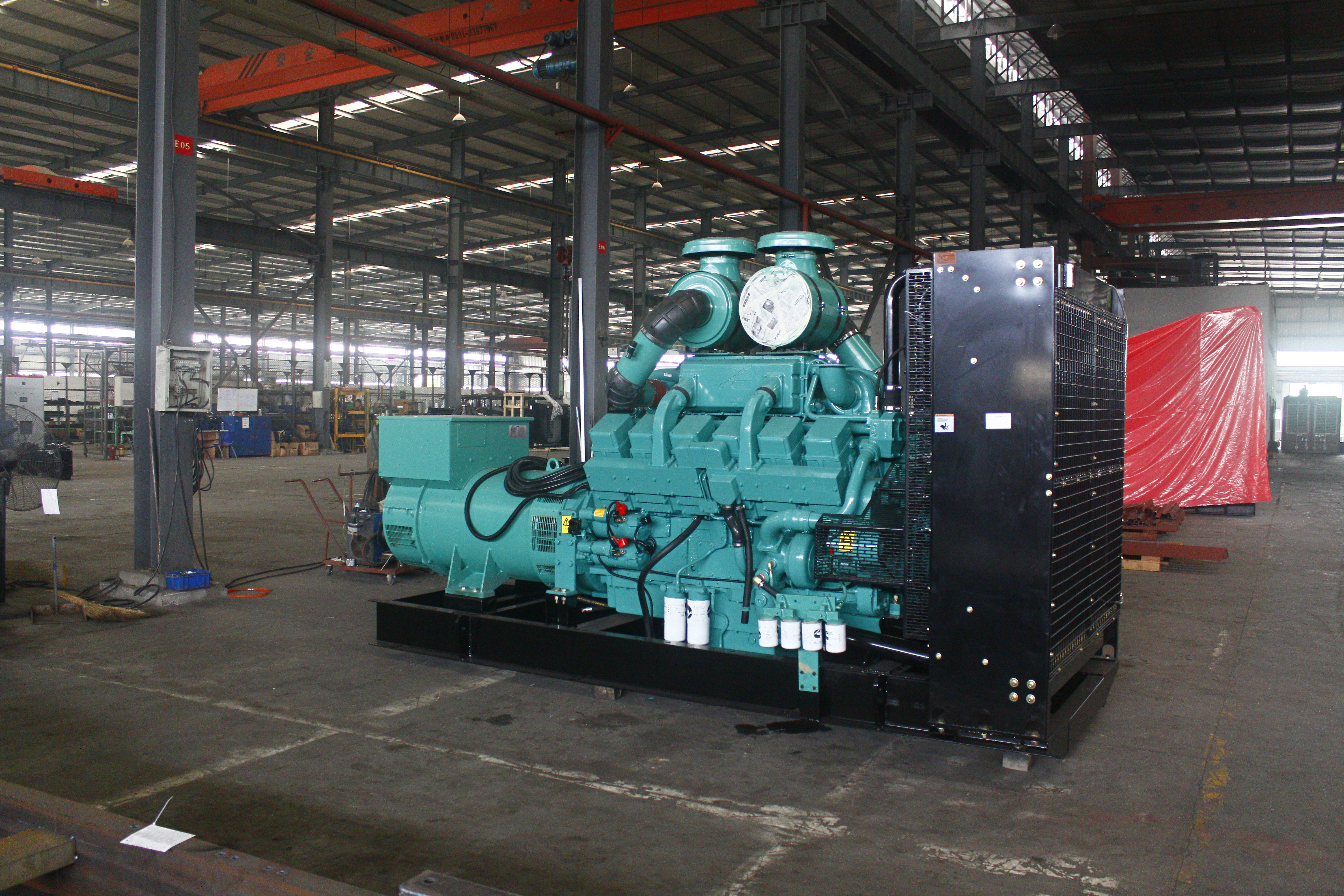Generator od 688 kVA